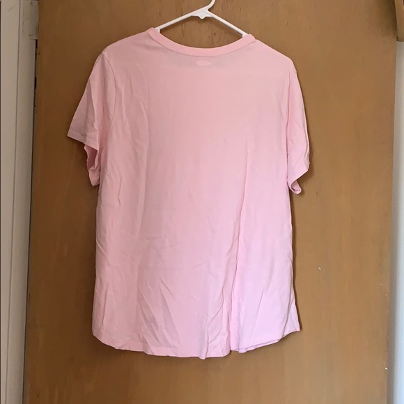 Old Navy Tee - Picture 5 of 5